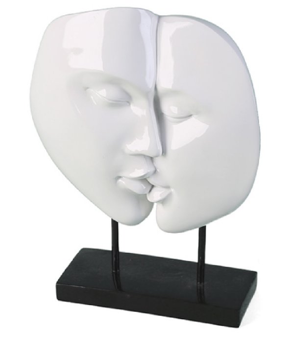 Casablanca Skulptur Gesicht Faces Kuss
